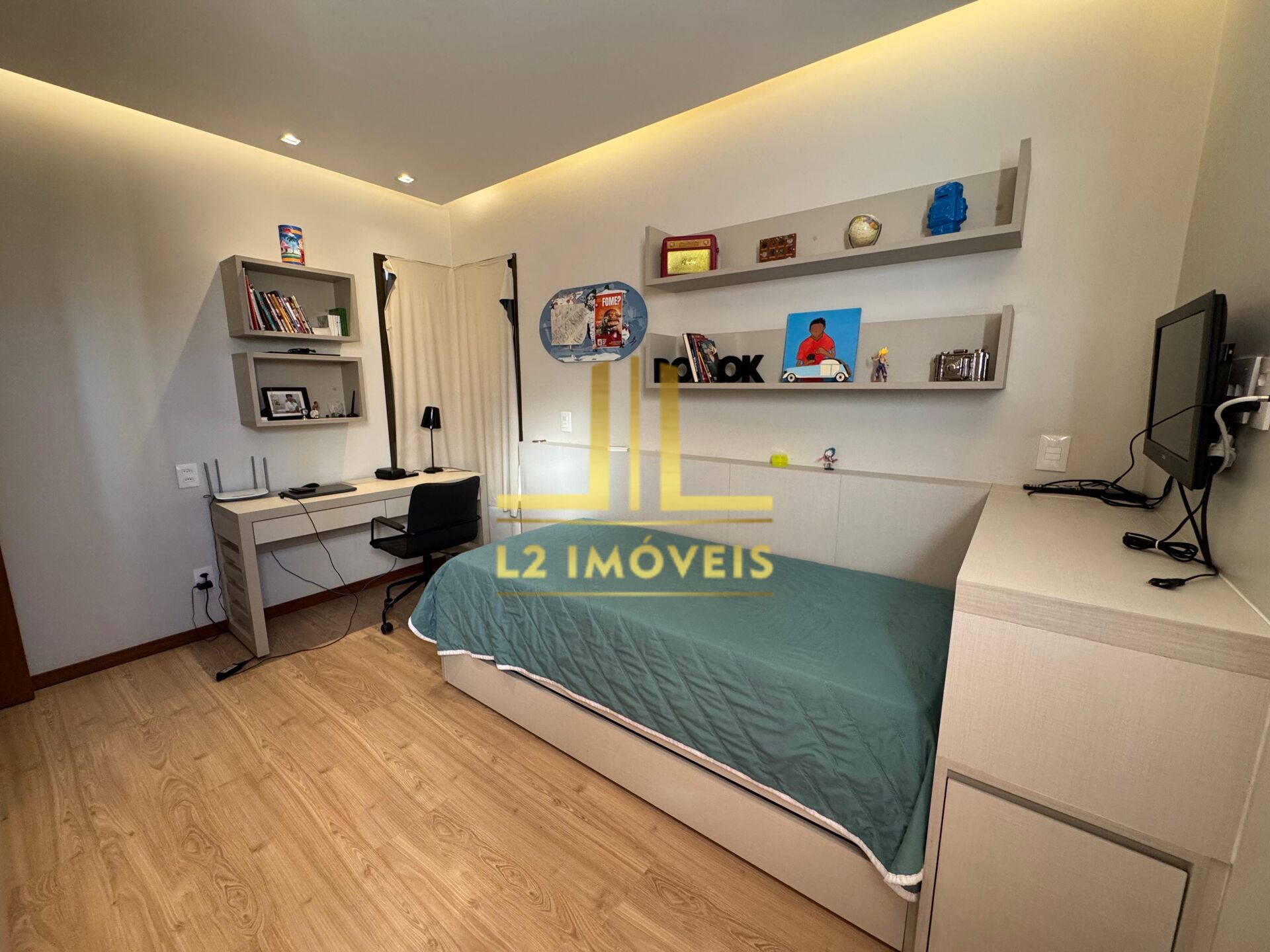 Apartamento à venda com 3 quartos, 158m² - Foto 11