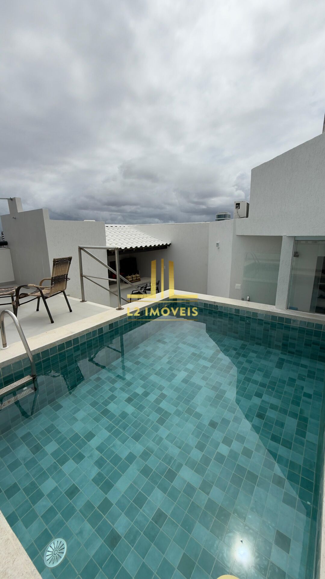 Cobertura à venda com 2 quartos, 200m² - Foto 18