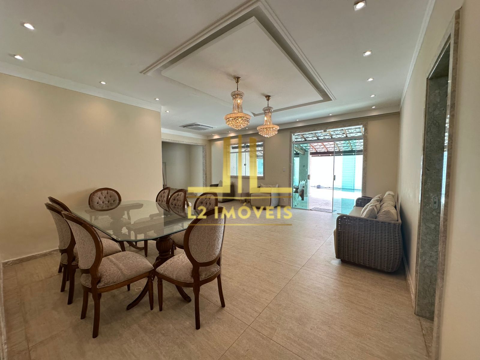 Casa, 3 quartos, 250 m² - Foto 11
