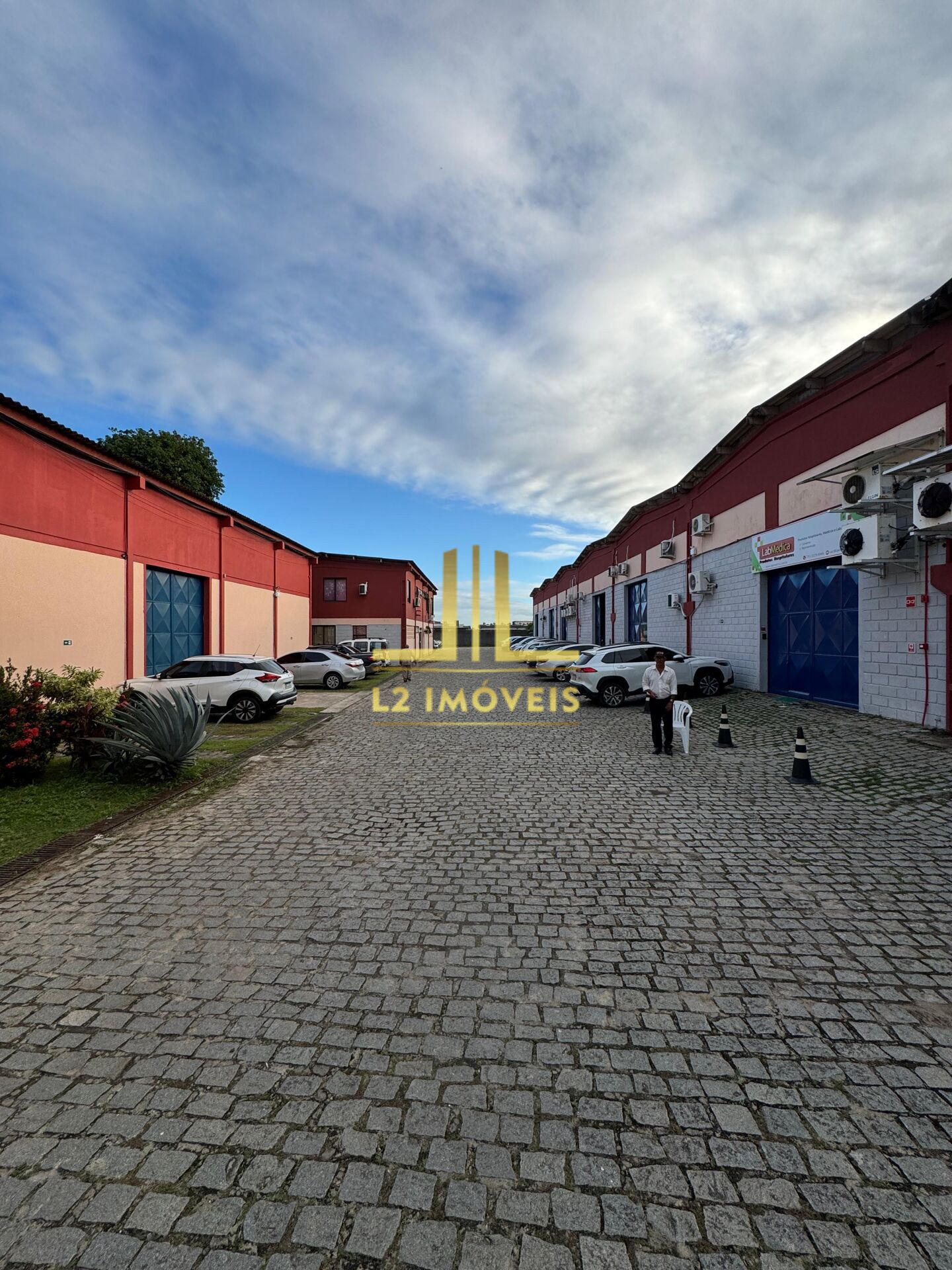 Depósito-Galpão-Armazém à venda, 1800m² - Foto 13