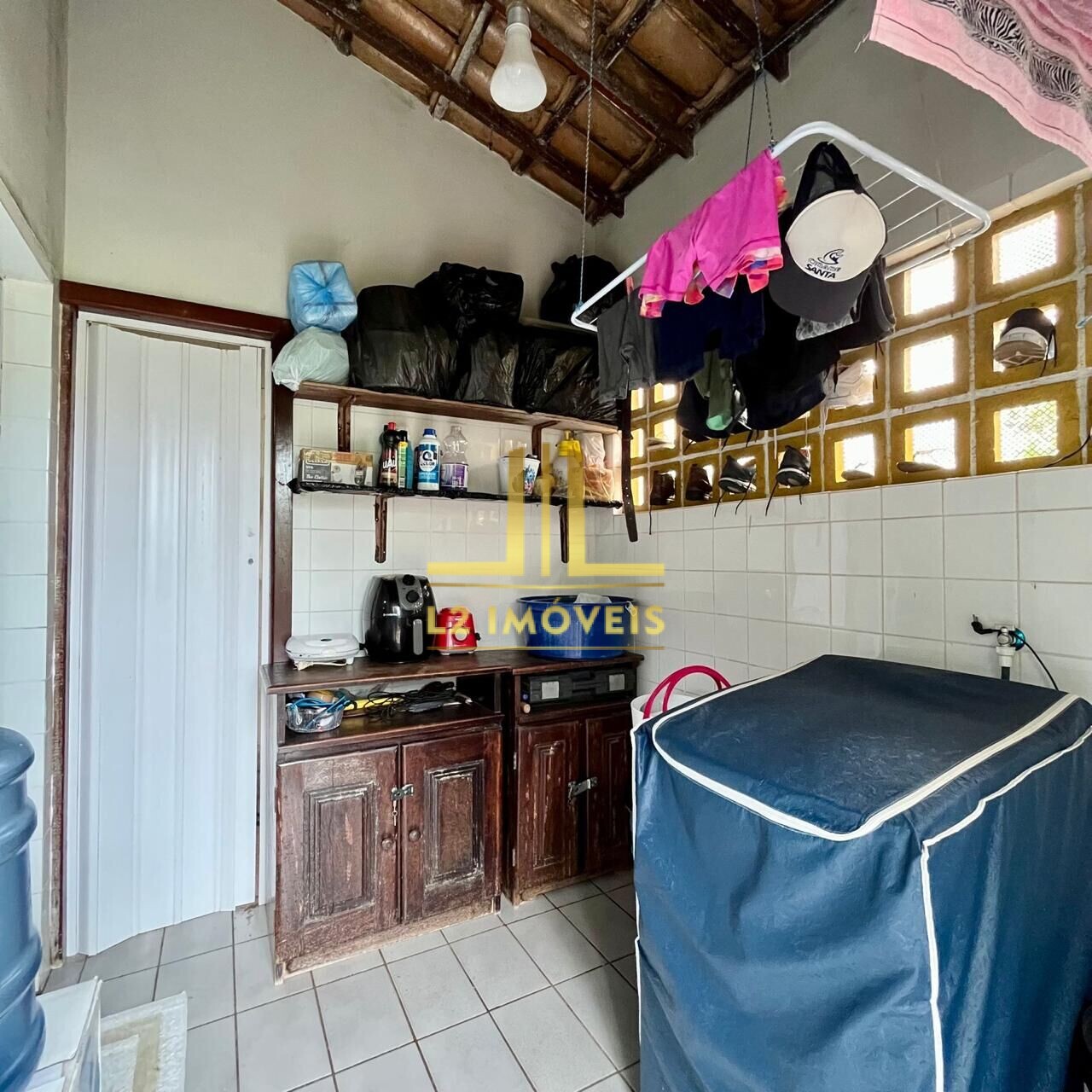 Casa à venda com 3 quartos, 400m² - Foto 17