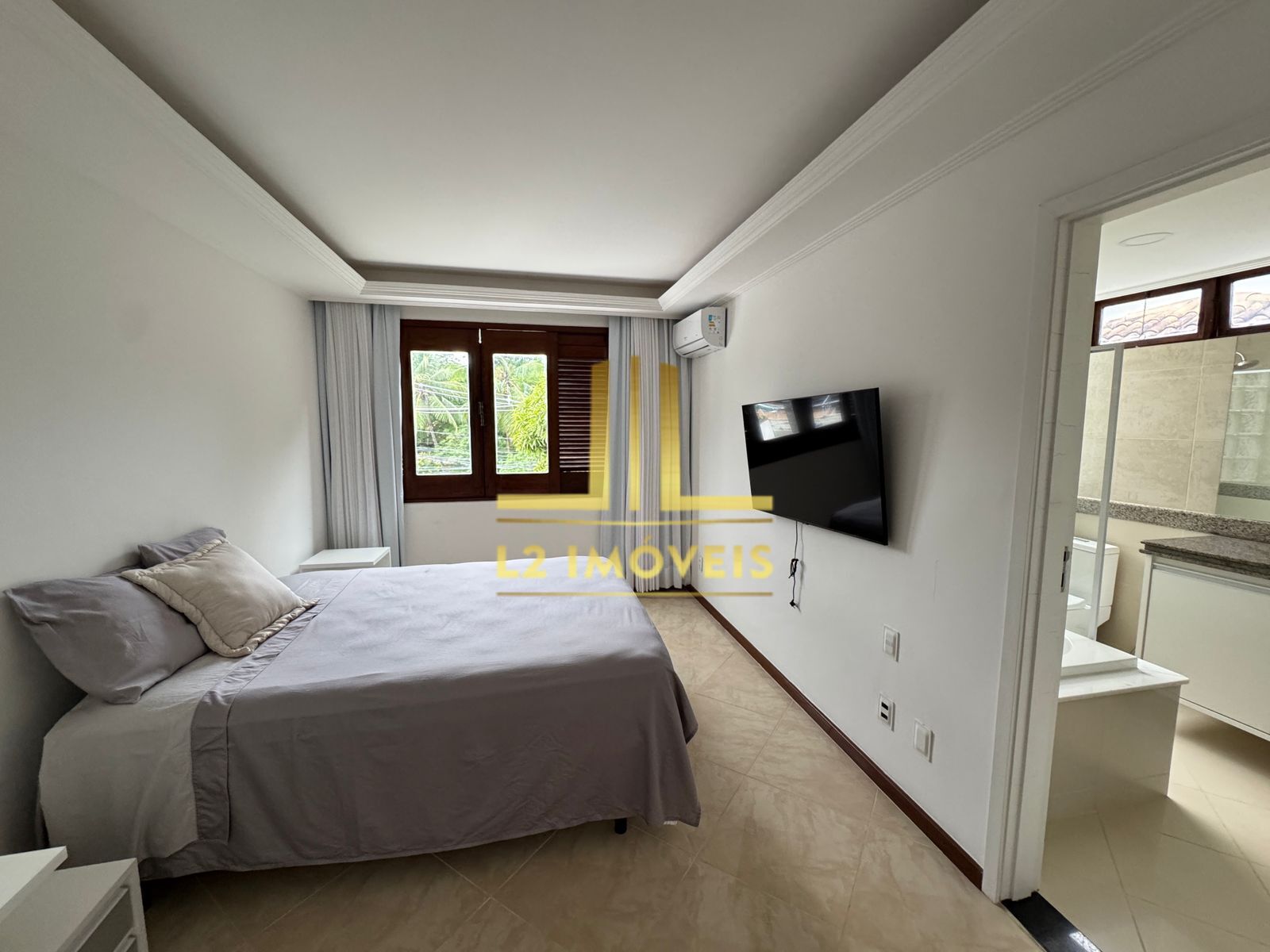 Casa à venda com 4 quartos, 310m² - Foto 13