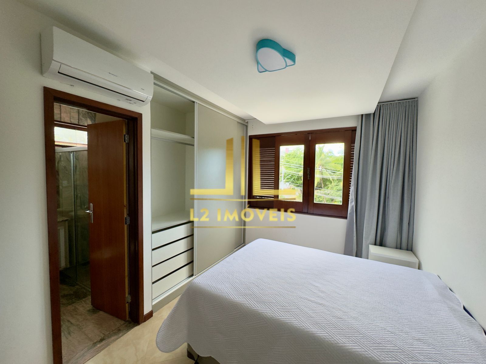 Casa à venda com 4 quartos, 310m² - Foto 11