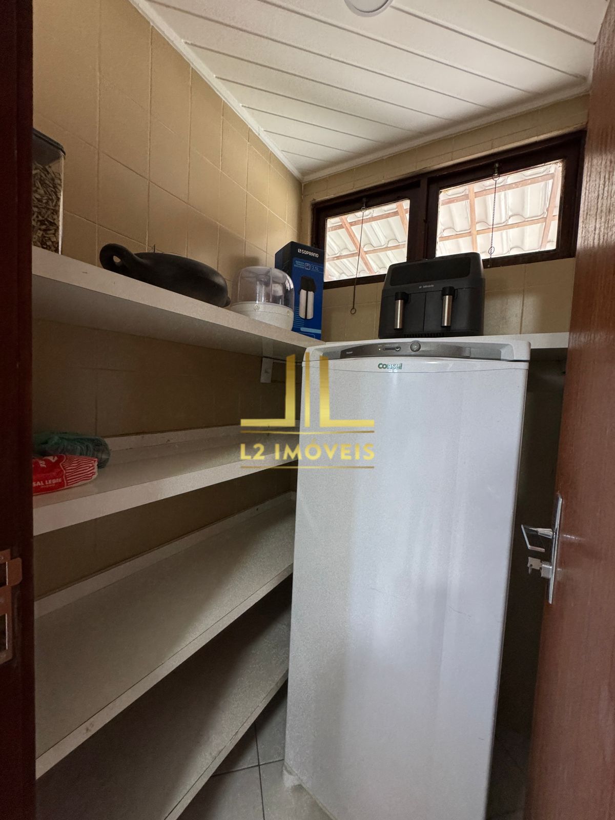Casa à venda com 4 quartos, 310m² - Foto 18