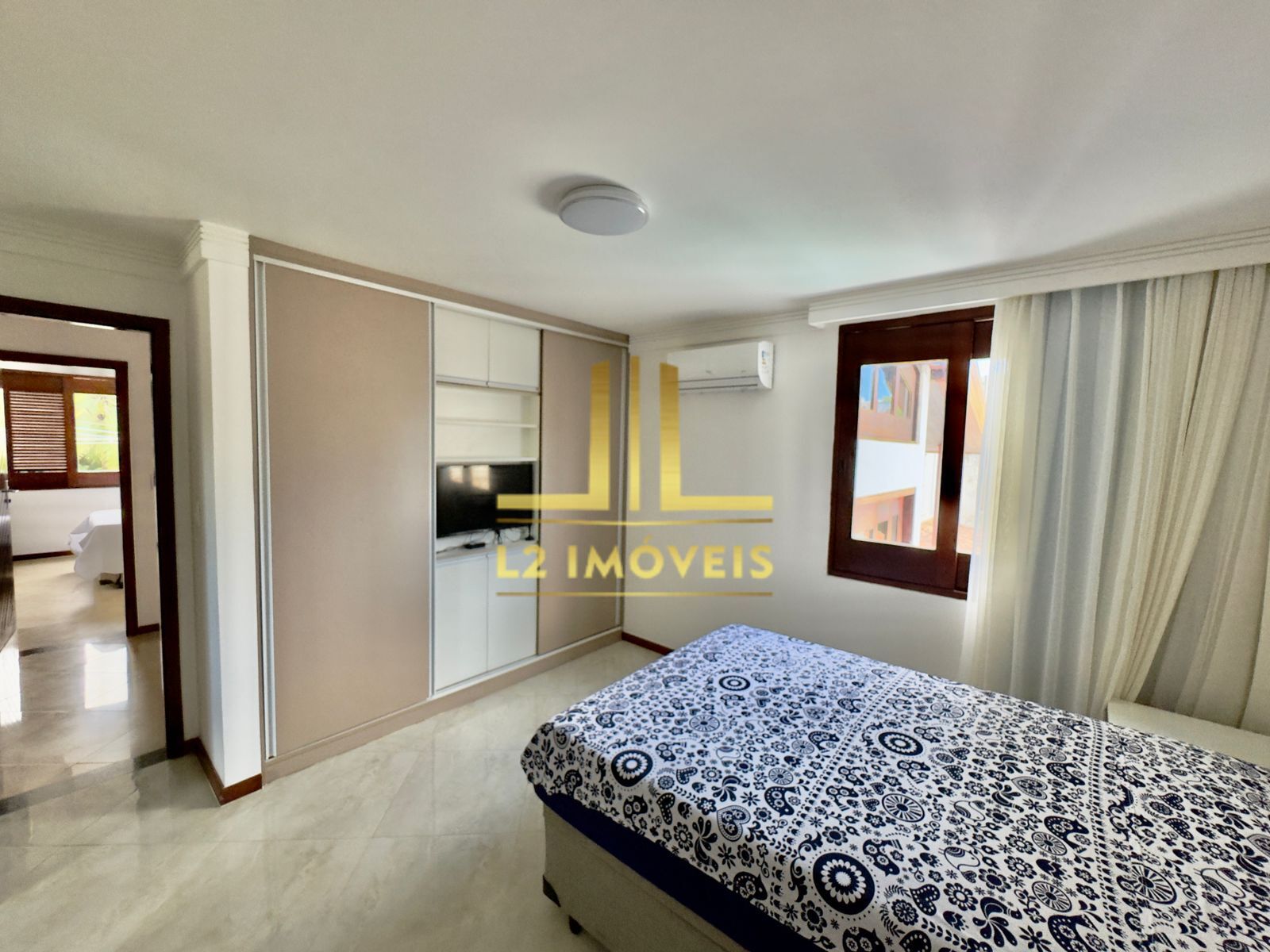 Casa à venda com 4 quartos, 310m² - Foto 10