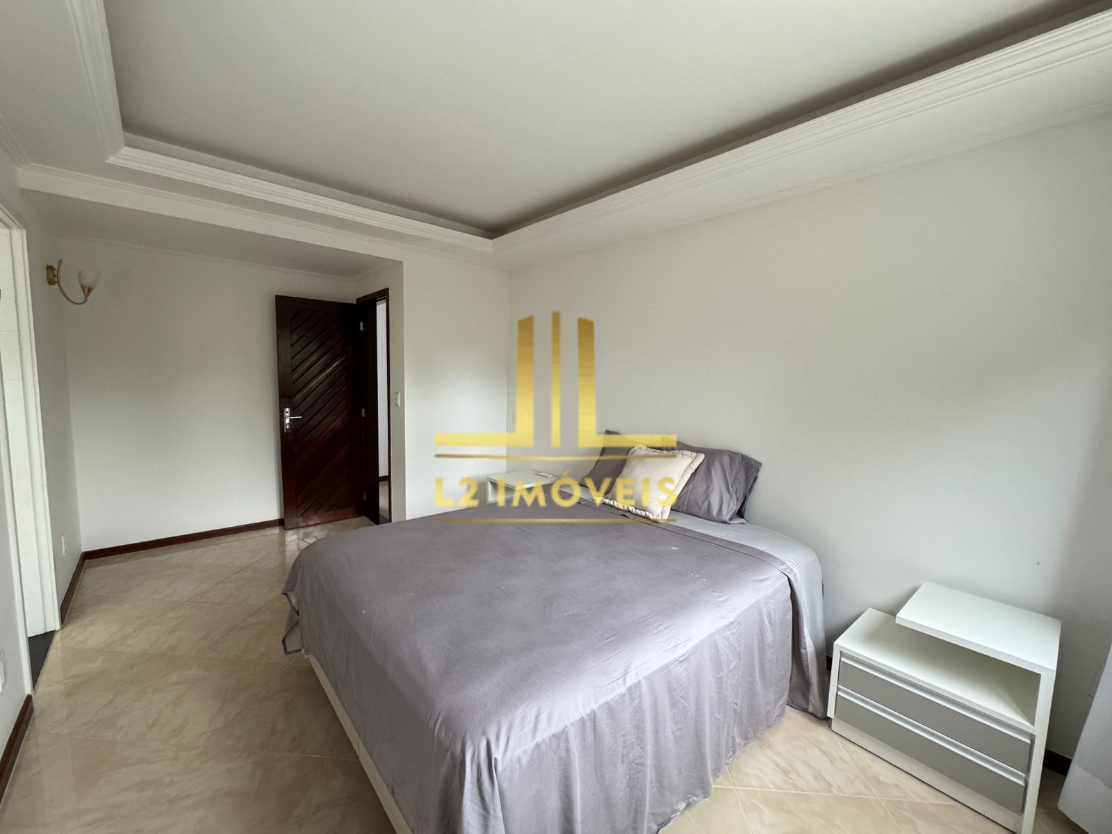 Casa à venda com 4 quartos, 310m² - Foto 15