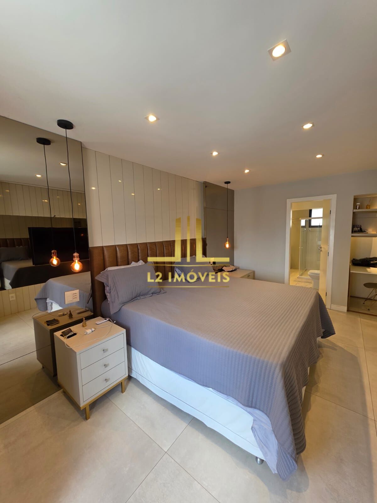 Apartamento à venda com 4 quartos, 250m² - Foto 28