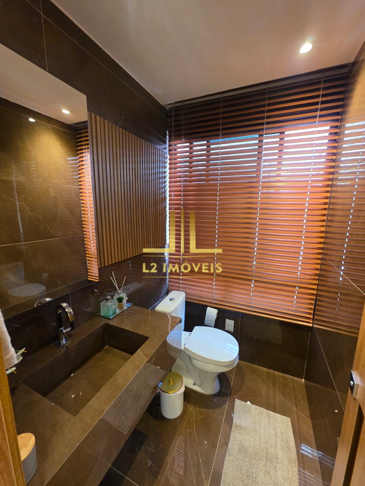 Apartamento à venda com 4 quartos, 250m² - Foto 46