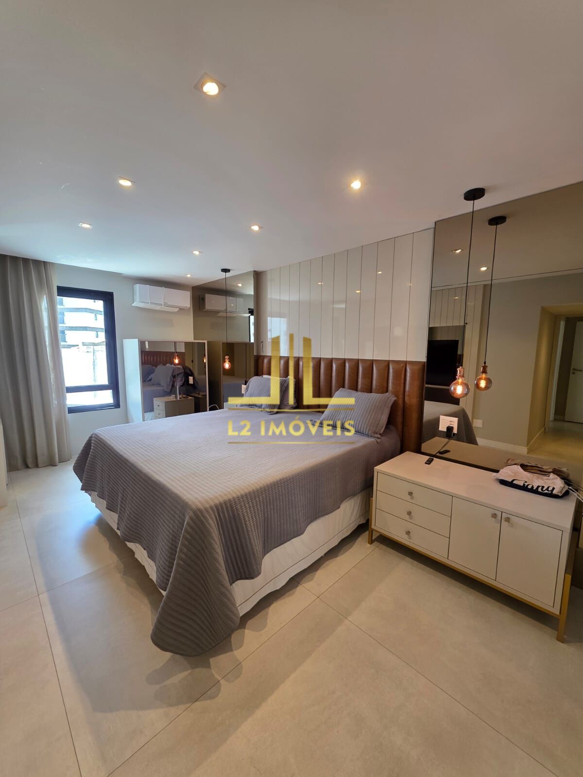 Apartamento à venda com 4 quartos, 250m² - Foto 27