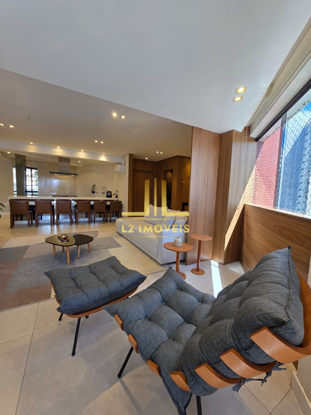 Apartamento à venda com 4 quartos, 250m² - Foto 17