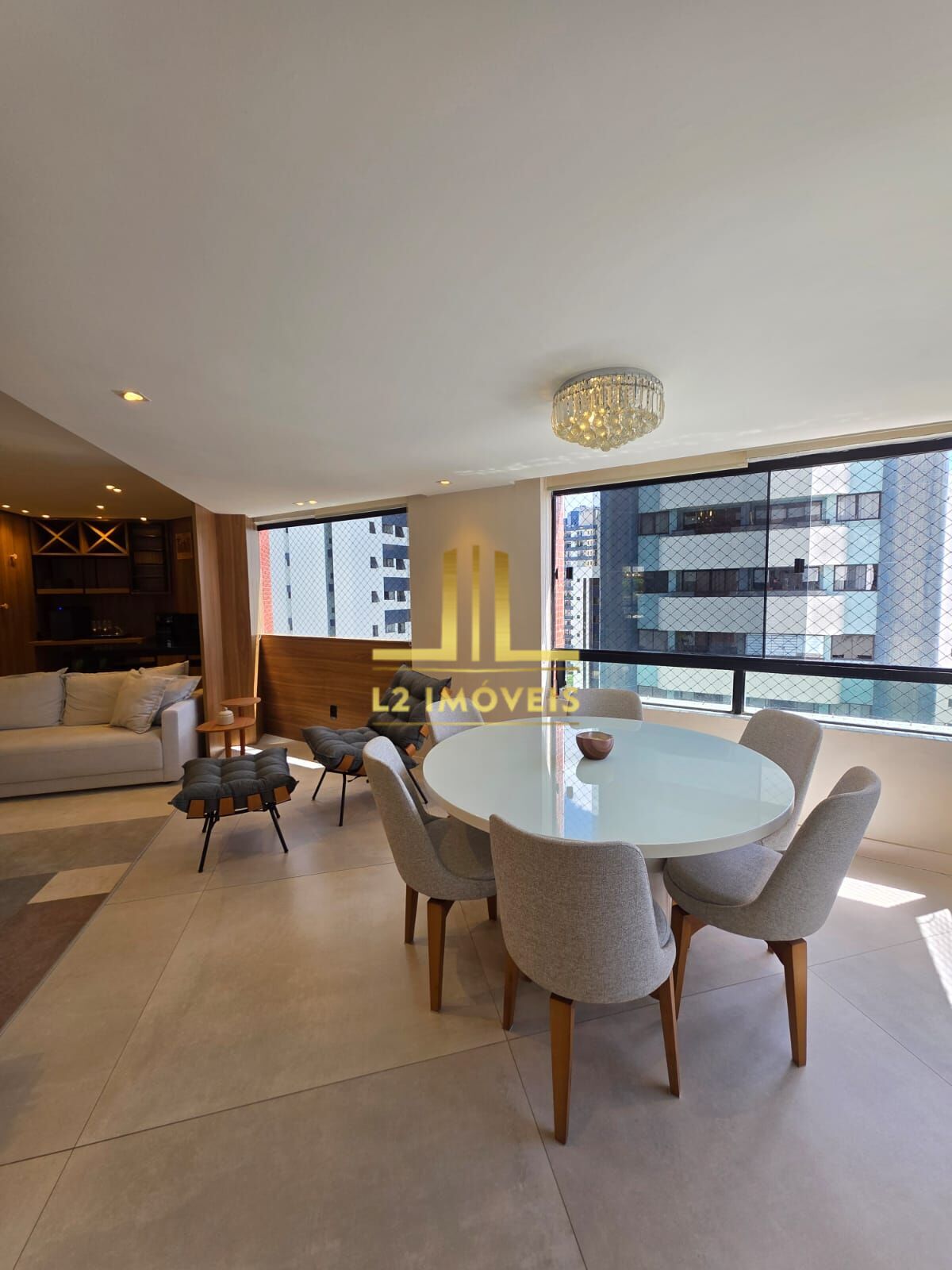 Apartamento à venda com 4 quartos, 250m² - Foto 12
