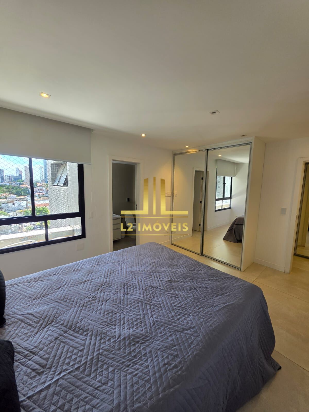 Apartamento à venda com 4 quartos, 250m² - Foto 29