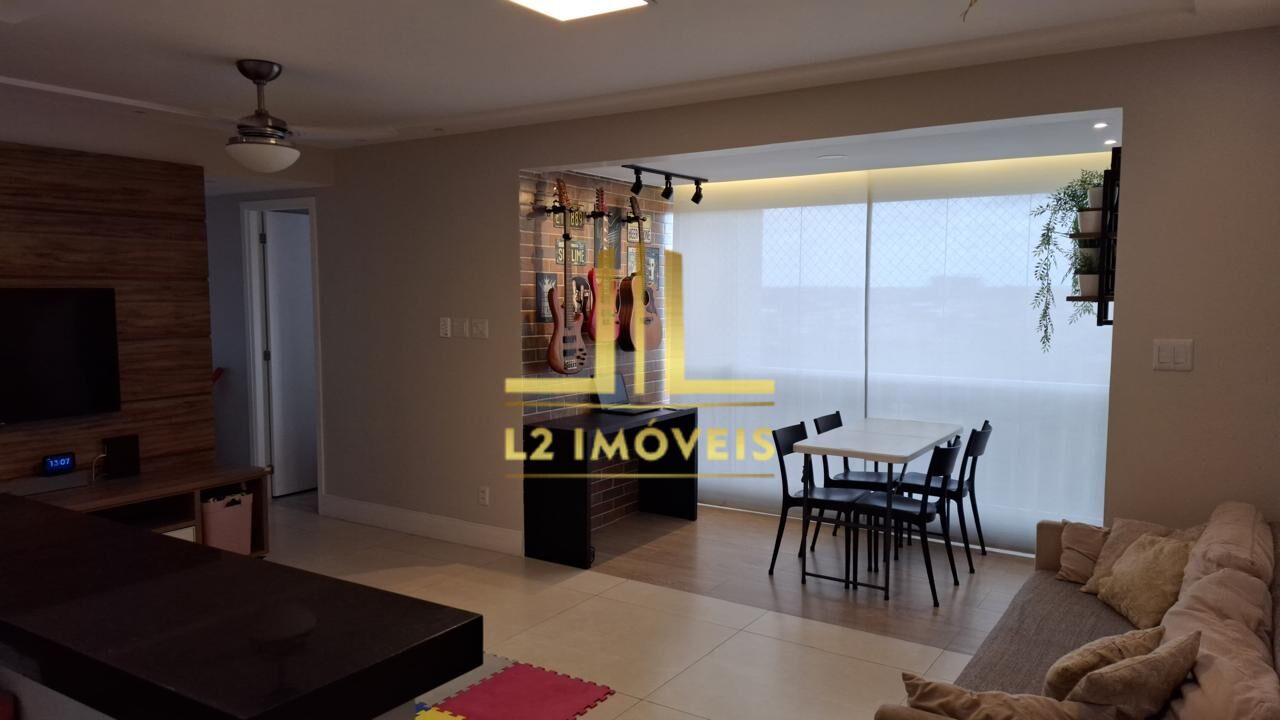 Apartamento à venda com 3 quartos, 80m² - Foto 1