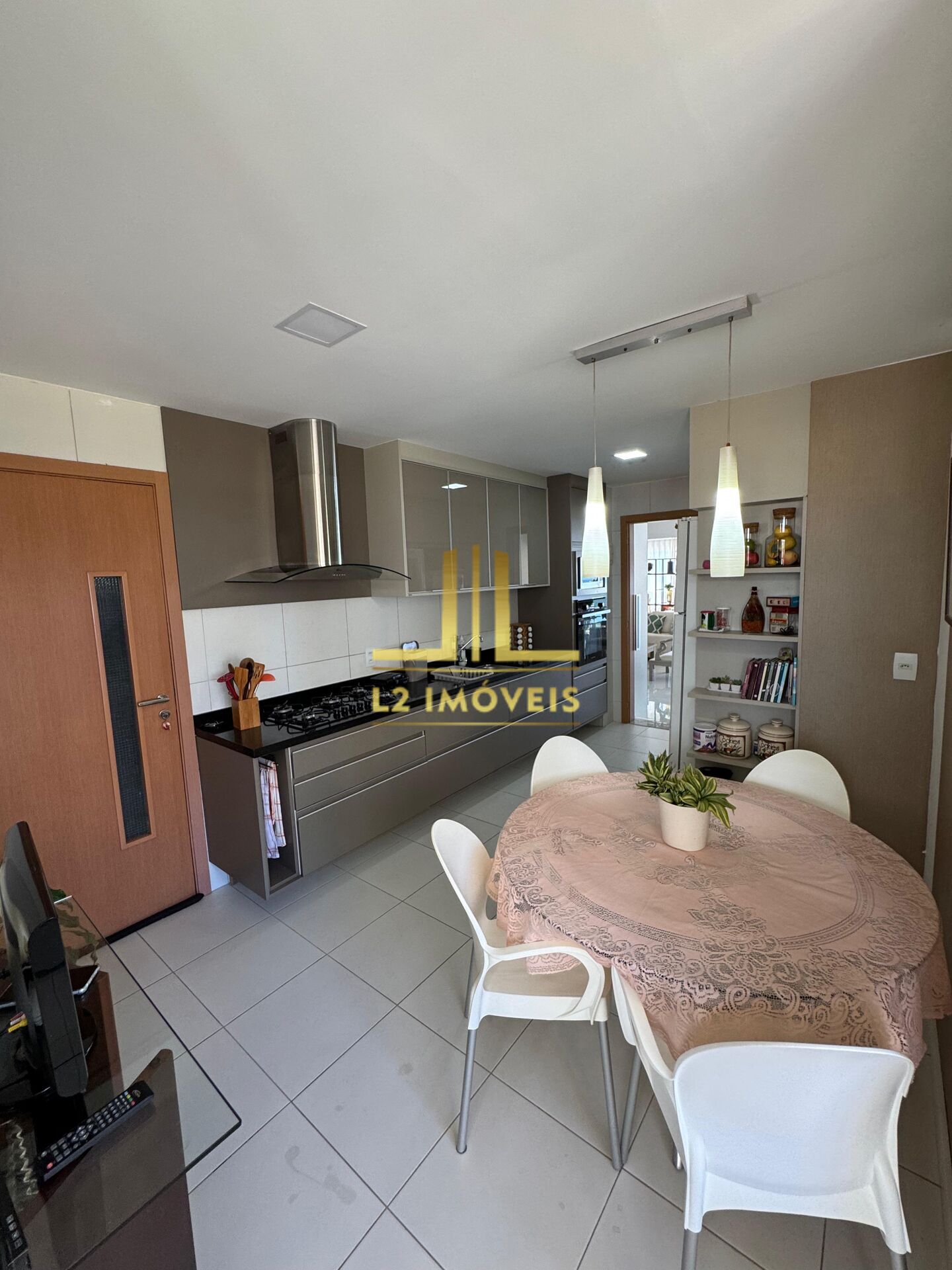 Apartamento à venda com 4 quartos, 165m² - Foto 18