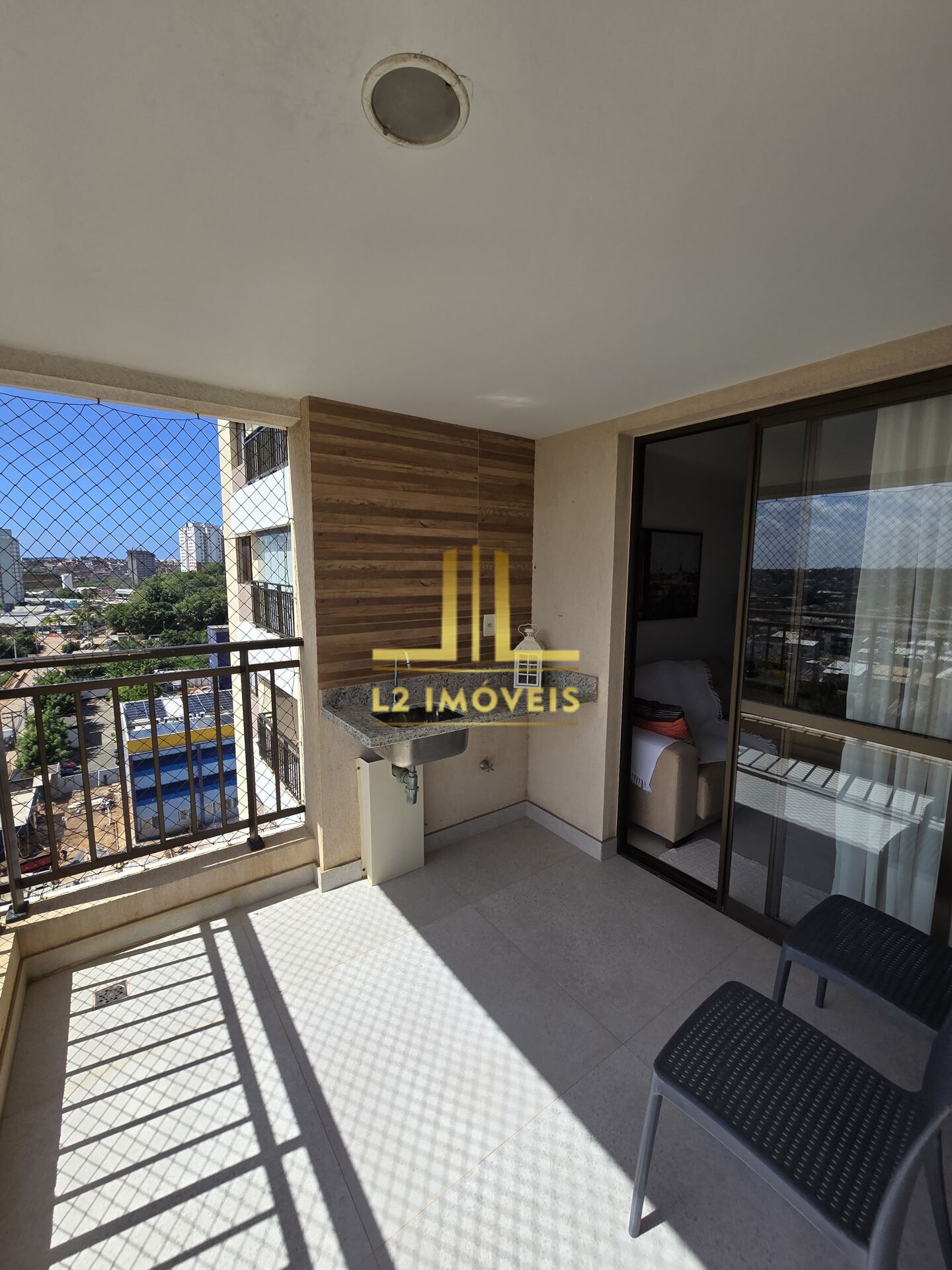 Apartamento à venda com 2 quartos, 67m² - Foto 4