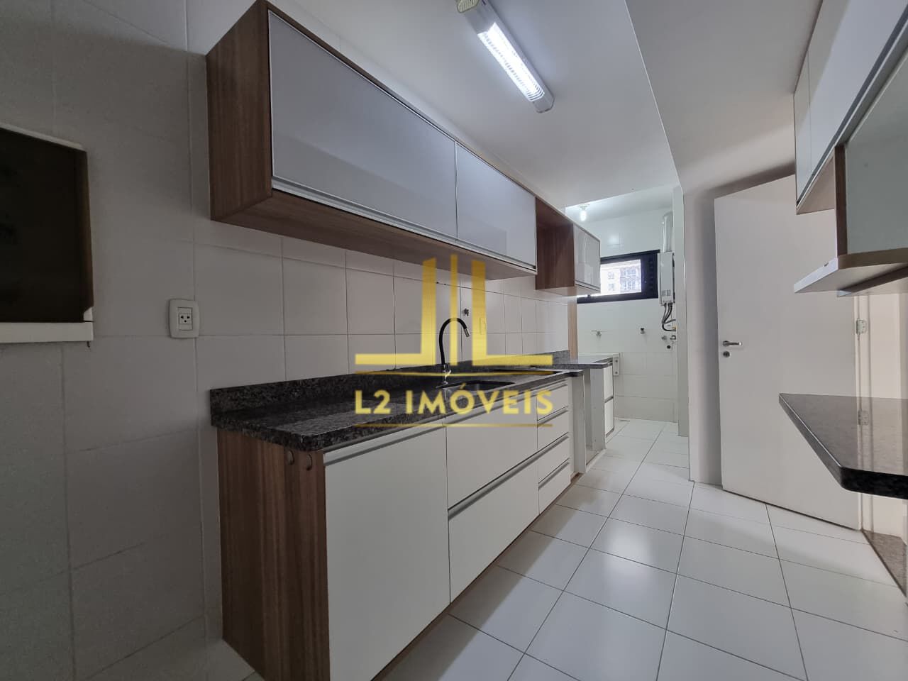 Apartamento à venda com 3 quartos, 95m² - Foto 12