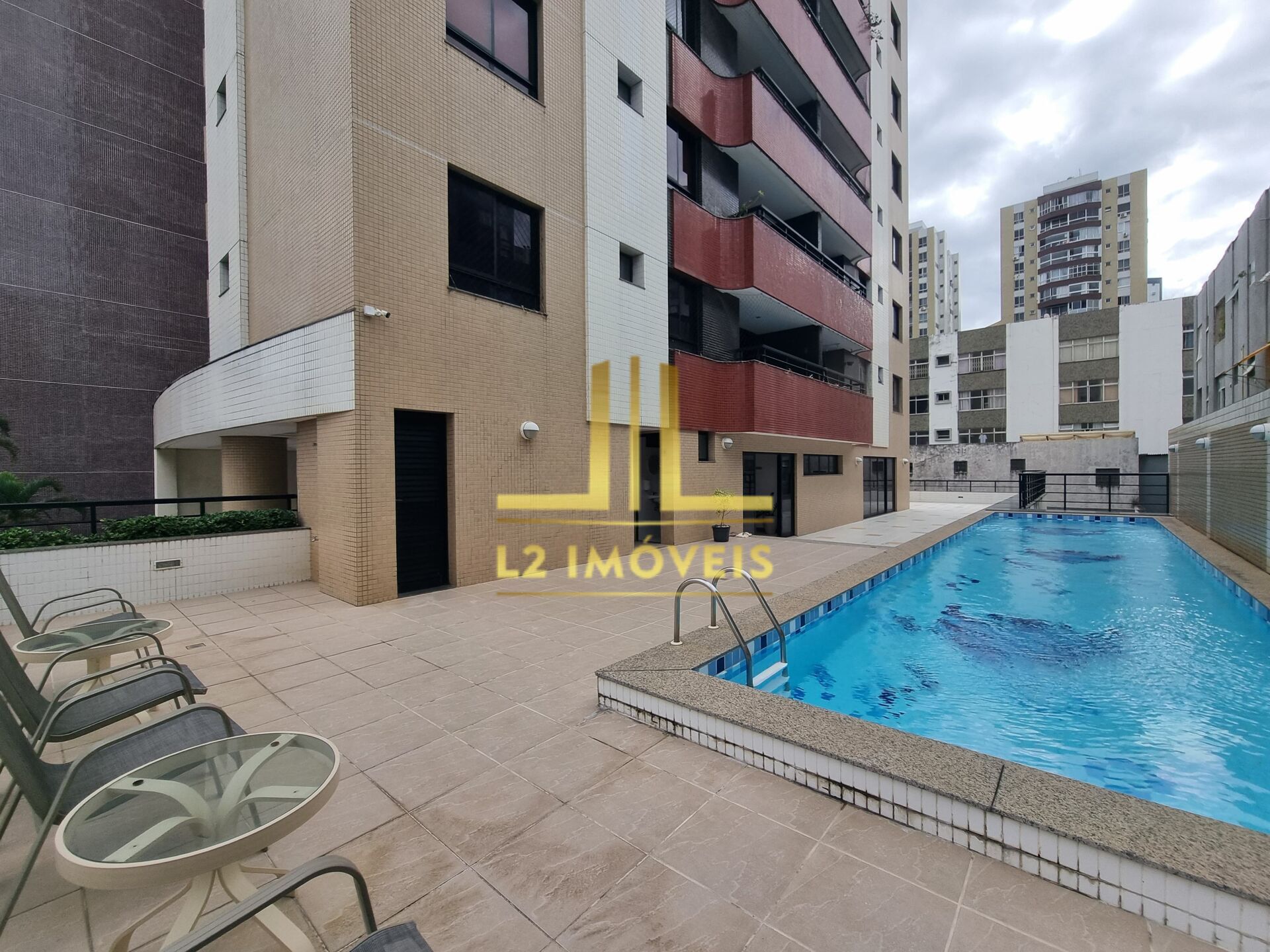 Apartamento à venda com 3 quartos, 95m² - Foto 22