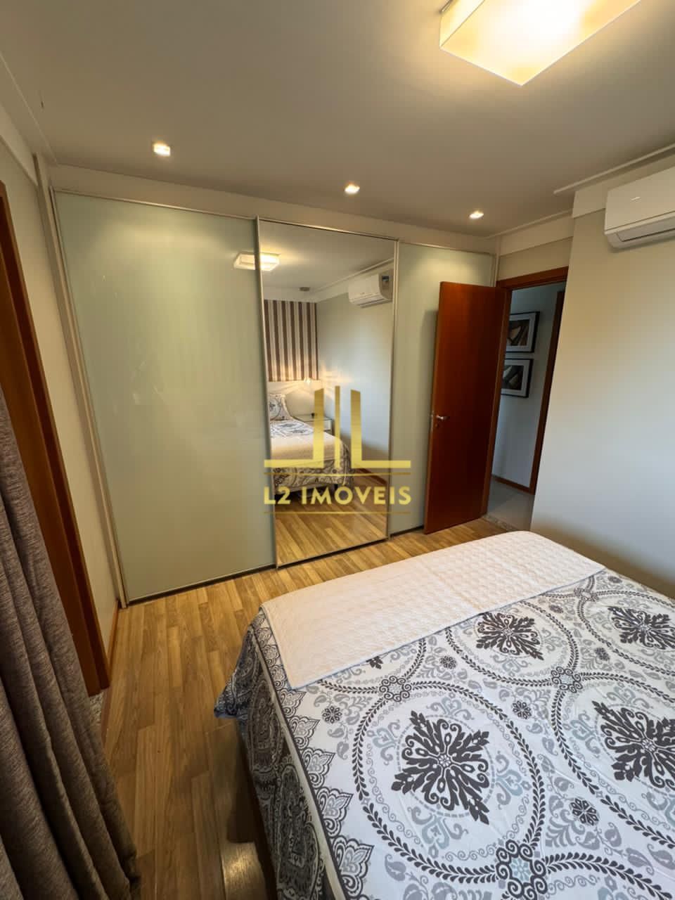 Apartamento à venda com 2 quartos, 103m² - Foto 9