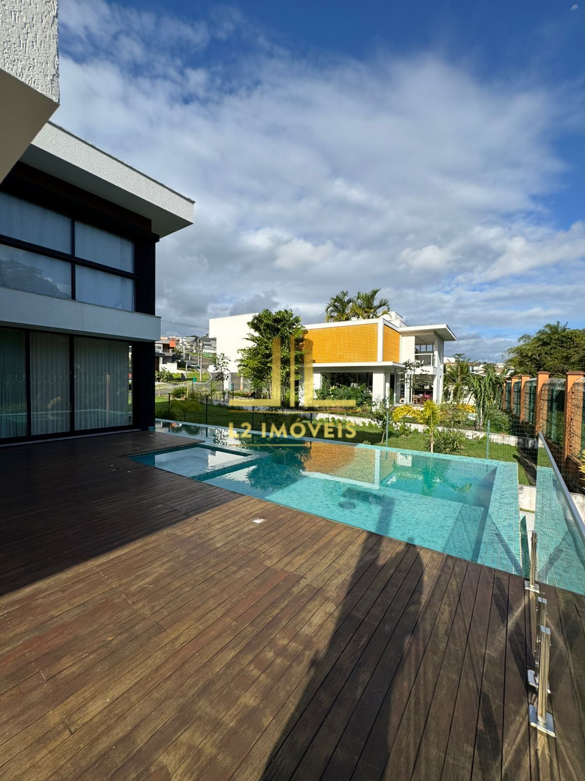Casa à venda com 4 quartos, 335m² - Foto 5