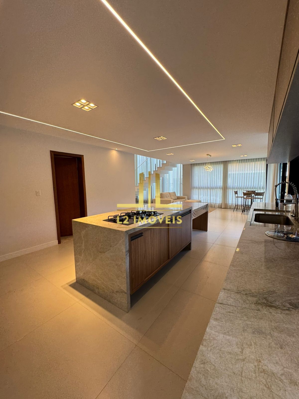 Casa à venda com 4 quartos, 335m² - Foto 28