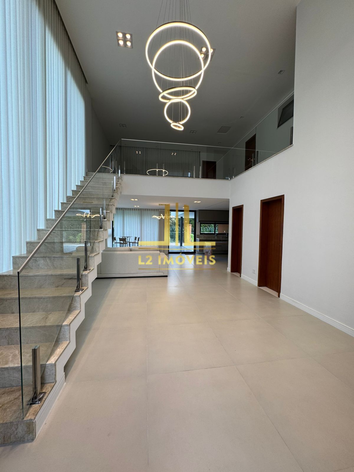 Casa à venda com 4 quartos, 335m² - Foto 16