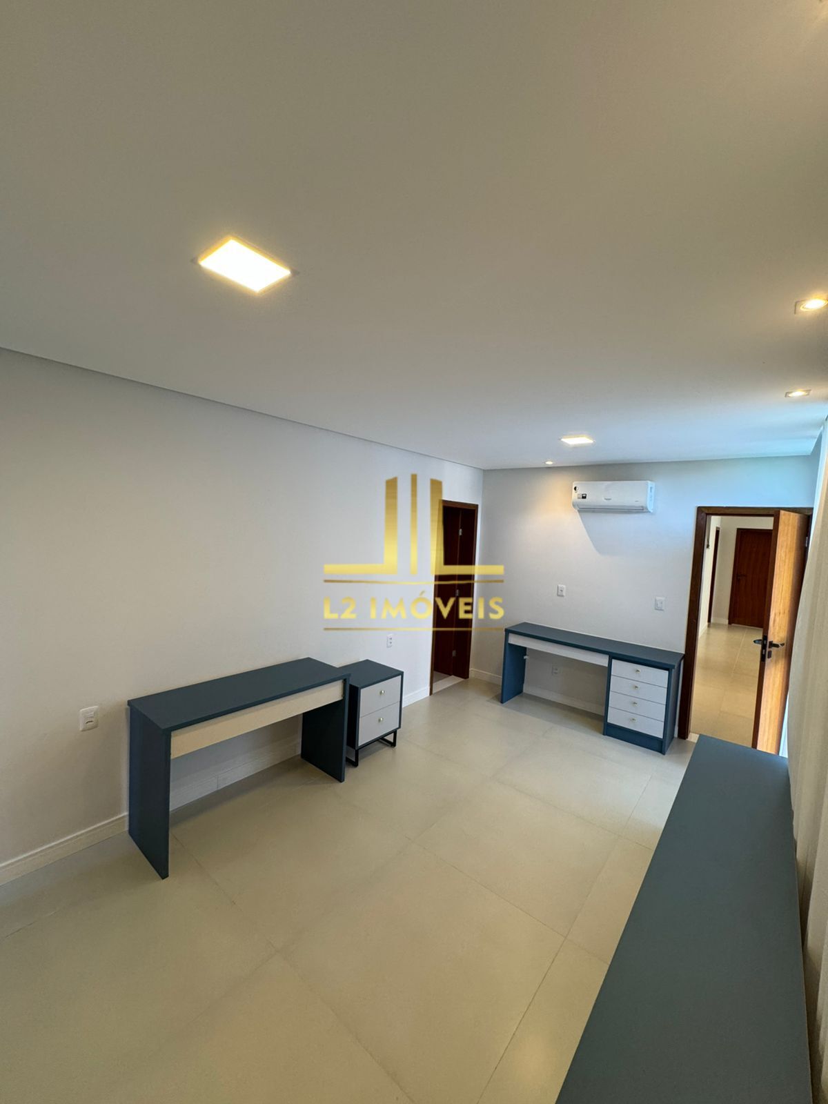 Casa à venda com 4 quartos, 335m² - Foto 18