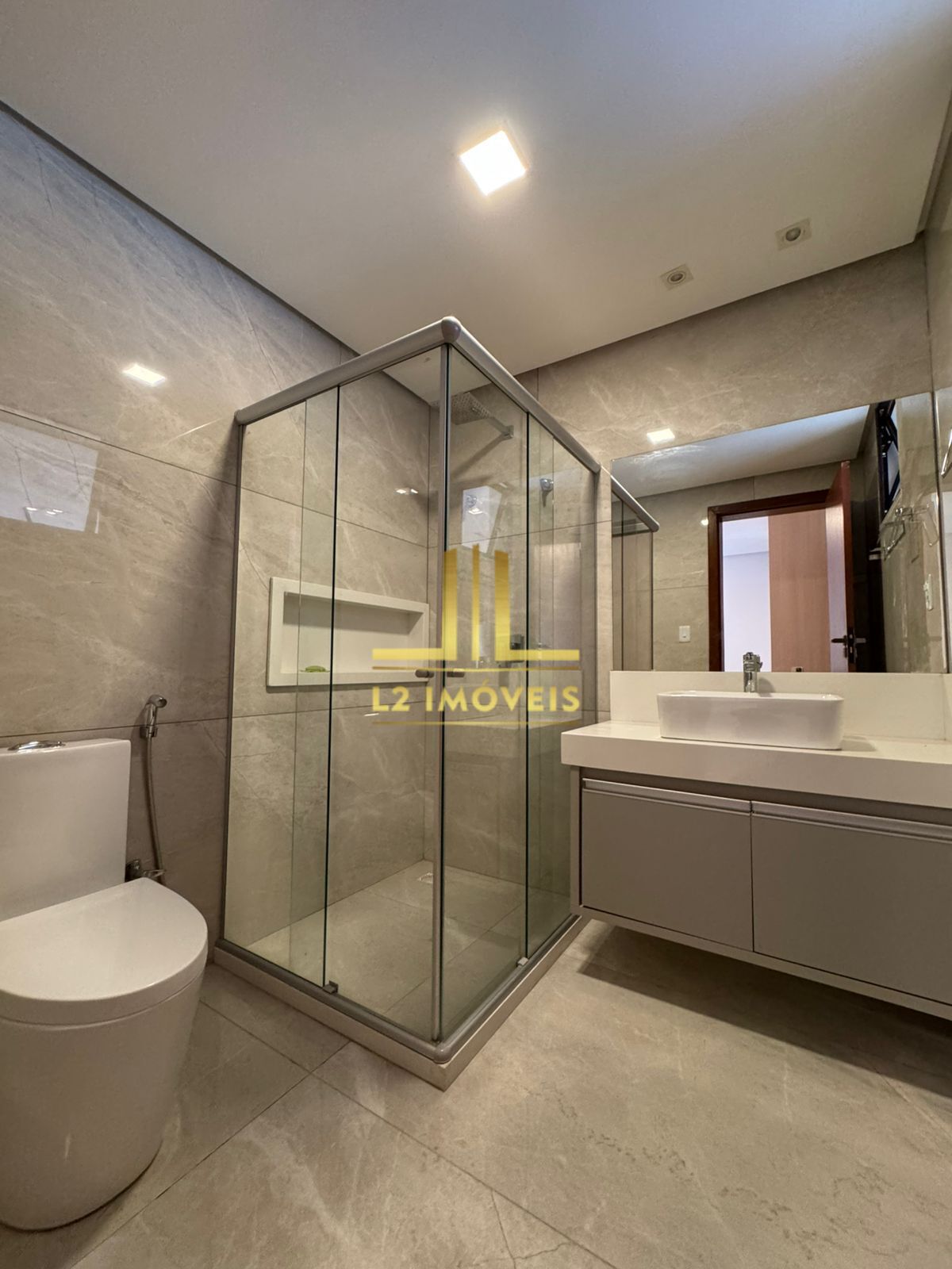 Casa à venda com 4 quartos, 335m² - Foto 29