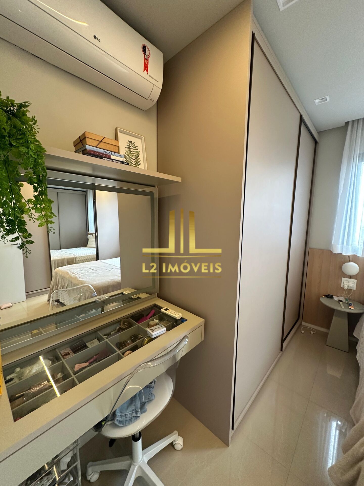 Apartamento à venda com 3 quartos, 106m² - Foto 13