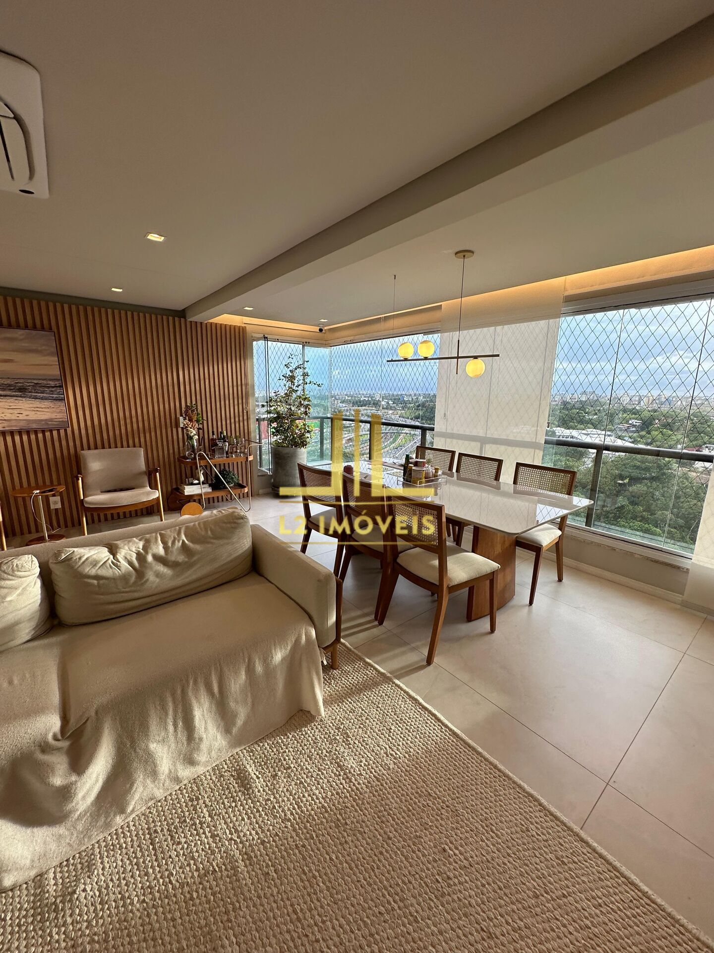 Apartamento à venda com 3 quartos, 106m² - Foto 4
