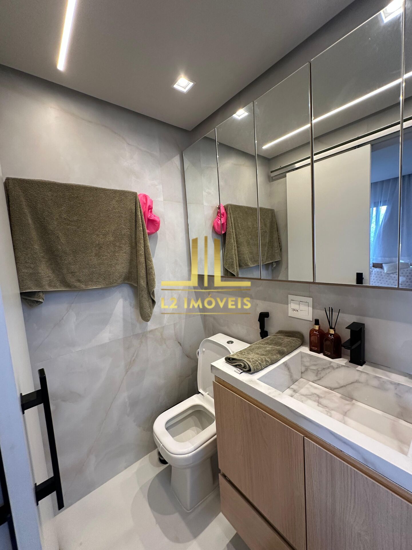 Apartamento à venda com 3 quartos, 106m² - Foto 23