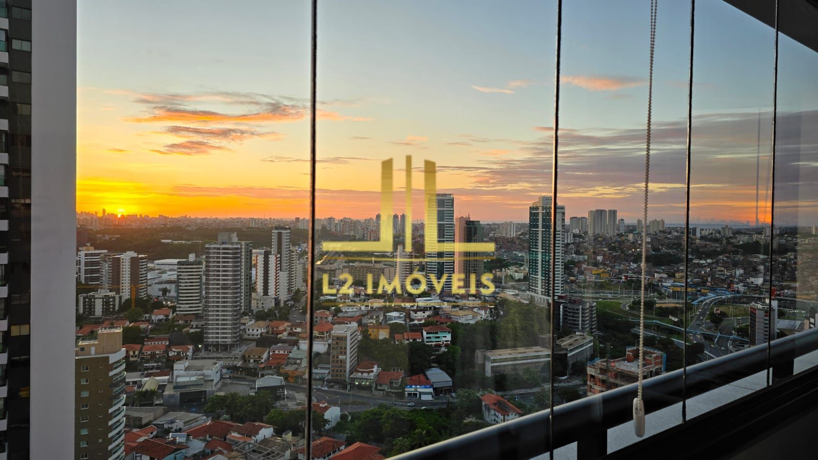 Apartamento - Caminho das árvores