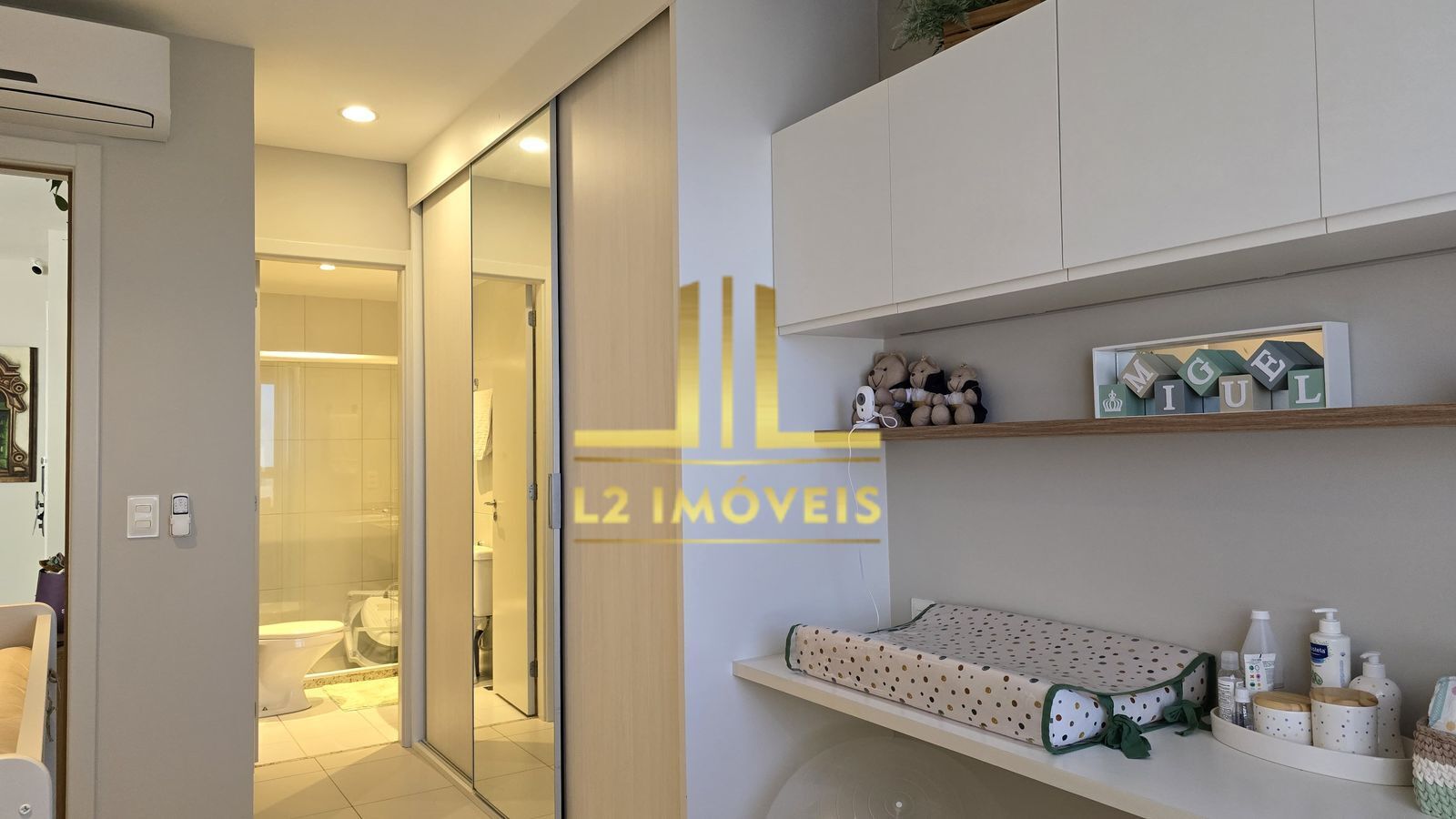 Apartamento - Caminho das árvores