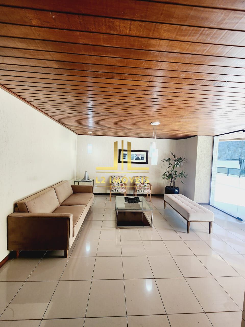 Apartamento - Caminho das árvores