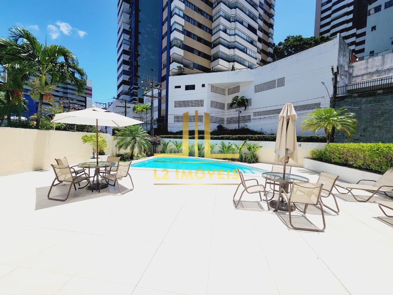 Apartamento - Caminho das árvores