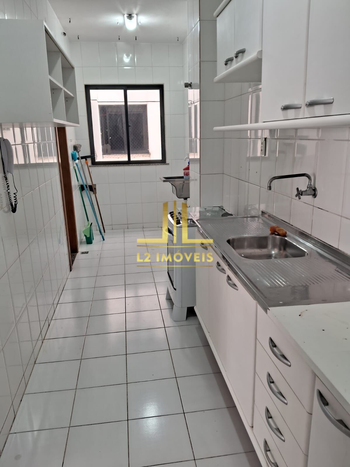 Apartamento à venda com 3 quartos, 79m² - Foto 11