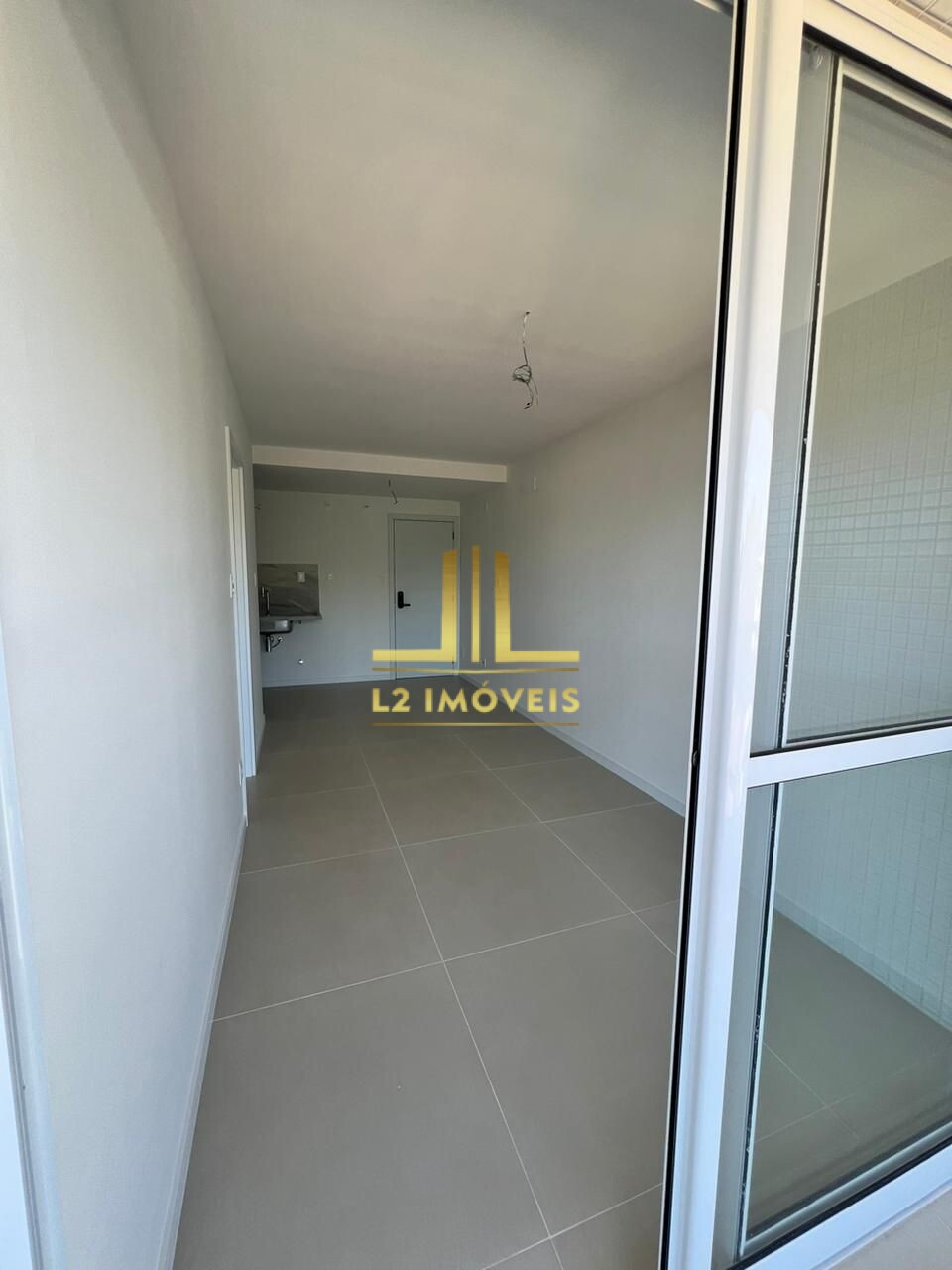 Apartamento à venda com 1 quarto, 45m² - Foto 4