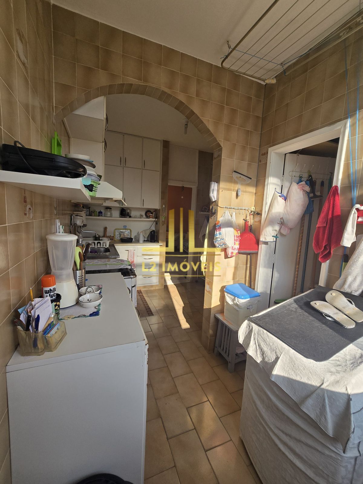 Apartamento à venda com 3 quartos, 85m² - Foto 9