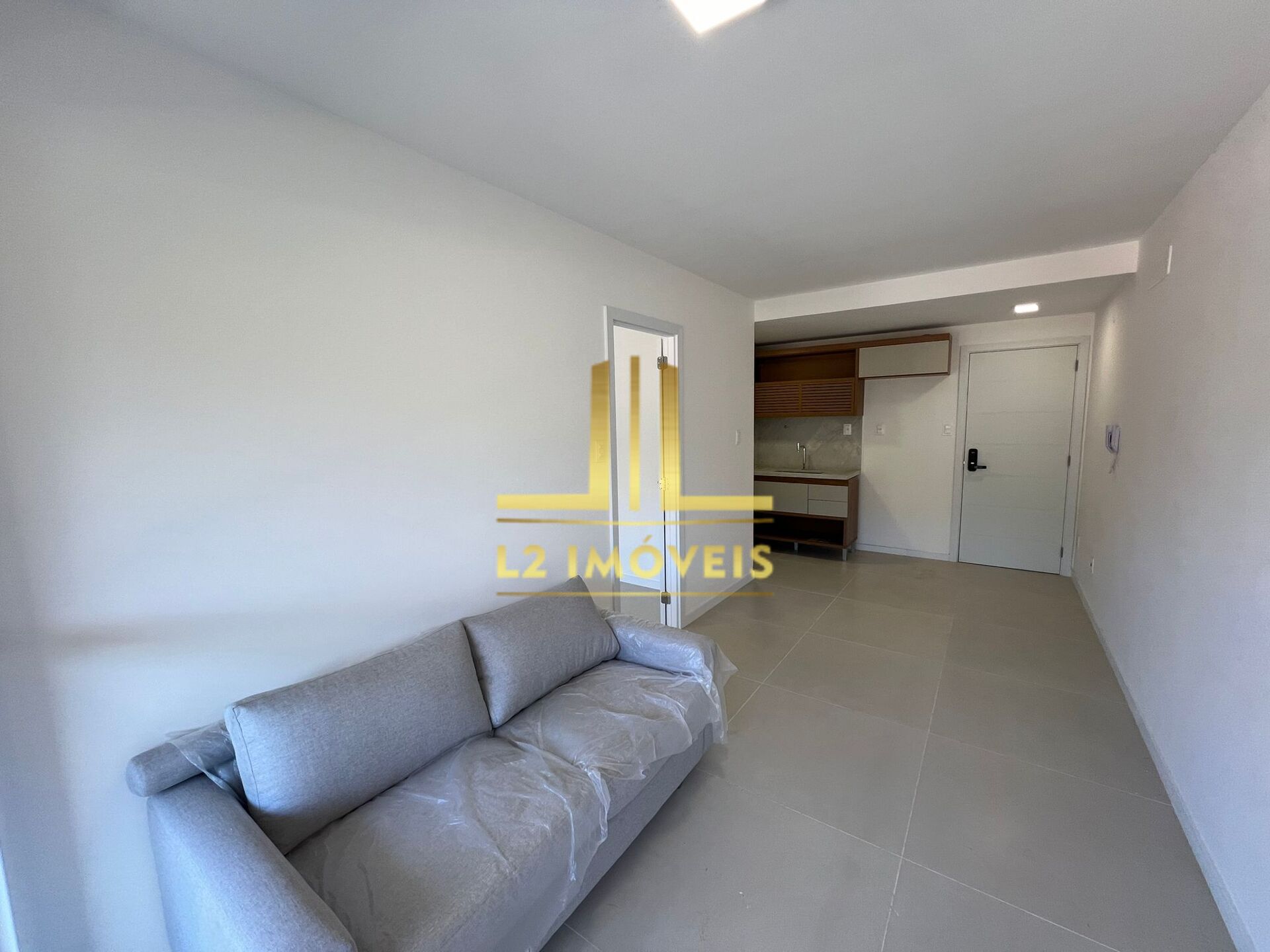 Apartamento à venda com 1 quarto, 43m² - Foto 2