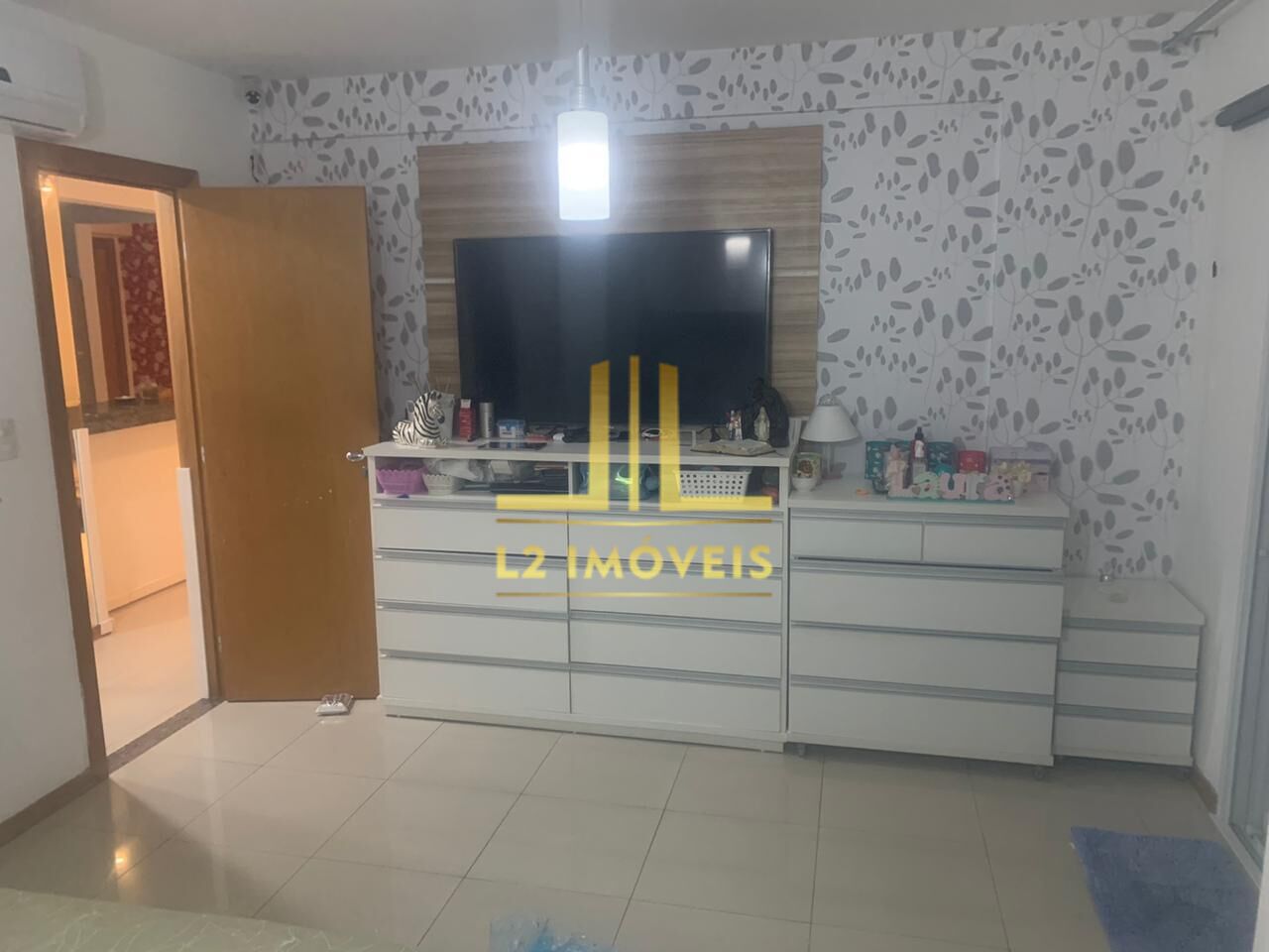 Apartamento à venda com 2 quartos, 98m² - Foto 5