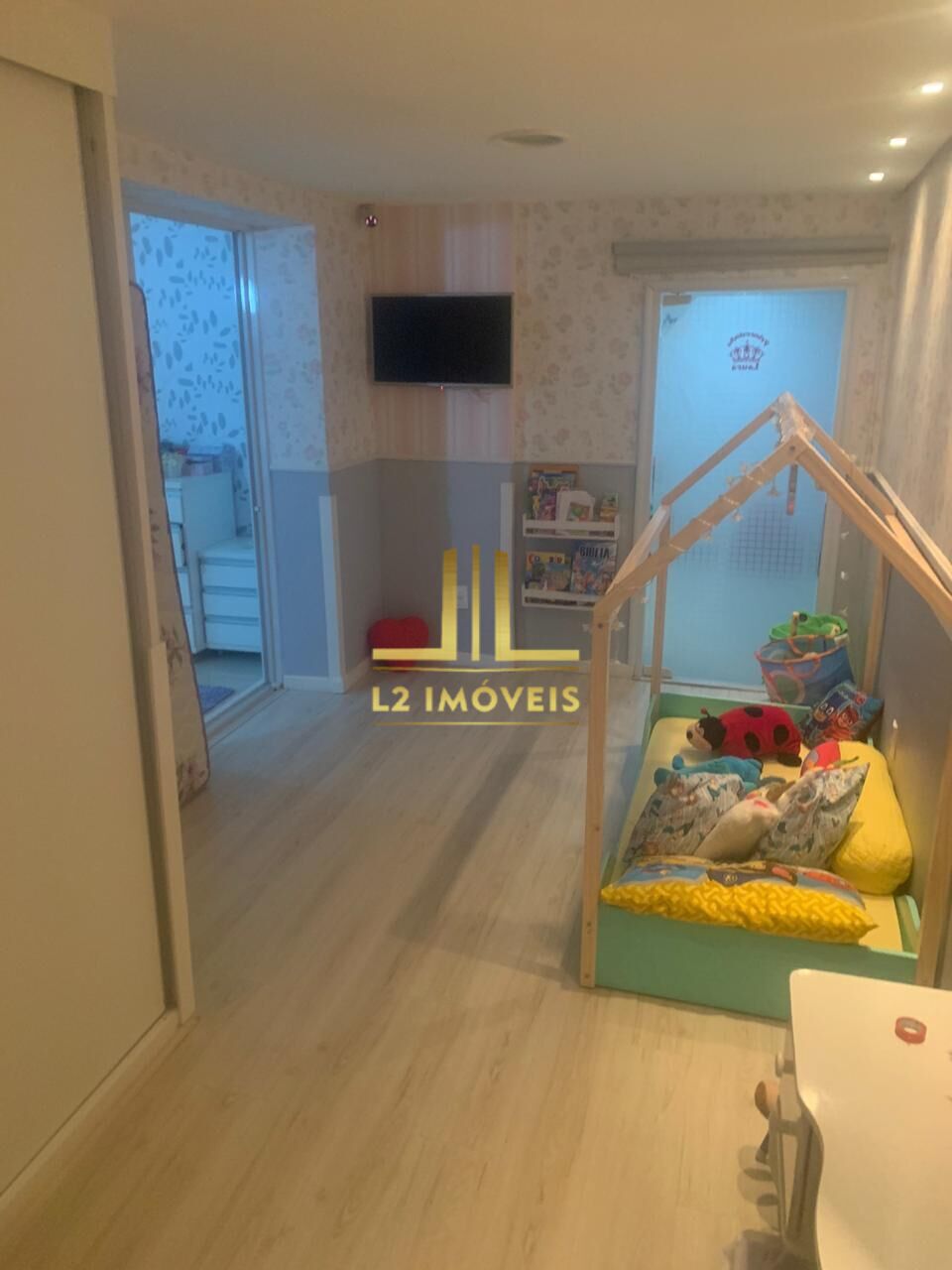 Apartamento à venda com 2 quartos, 98m² - Foto 9