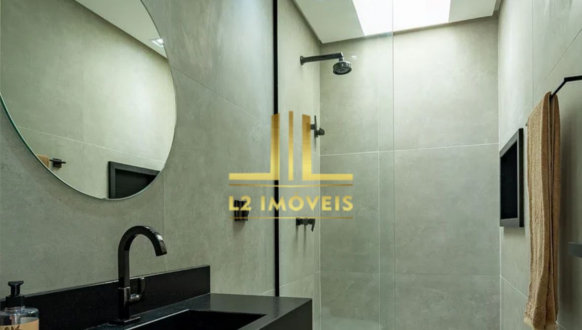 Casa à venda com 4 quartos, 298m² - Foto 18