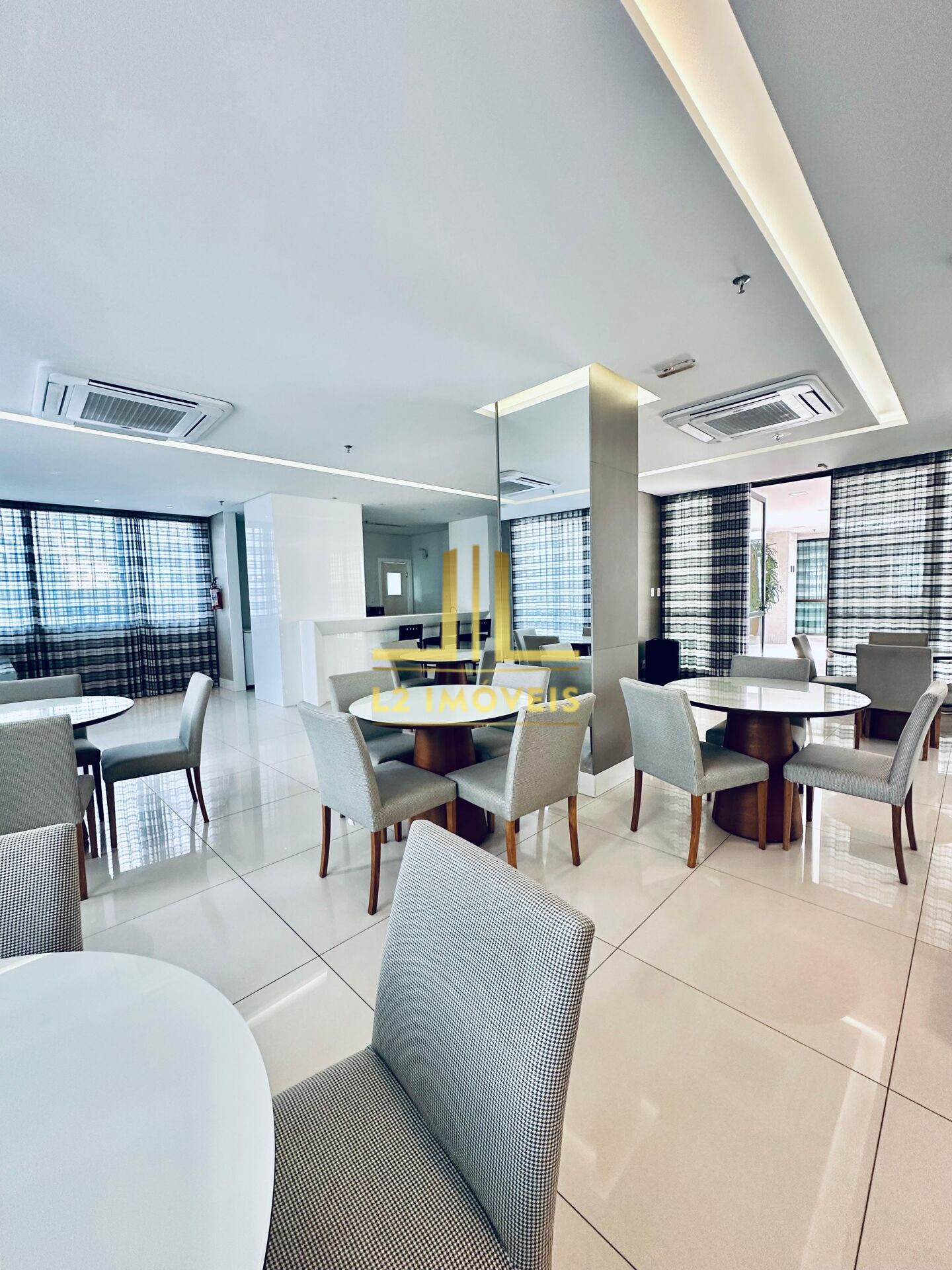 Apartamento à venda com 4 quartos, 167m² - Foto 18