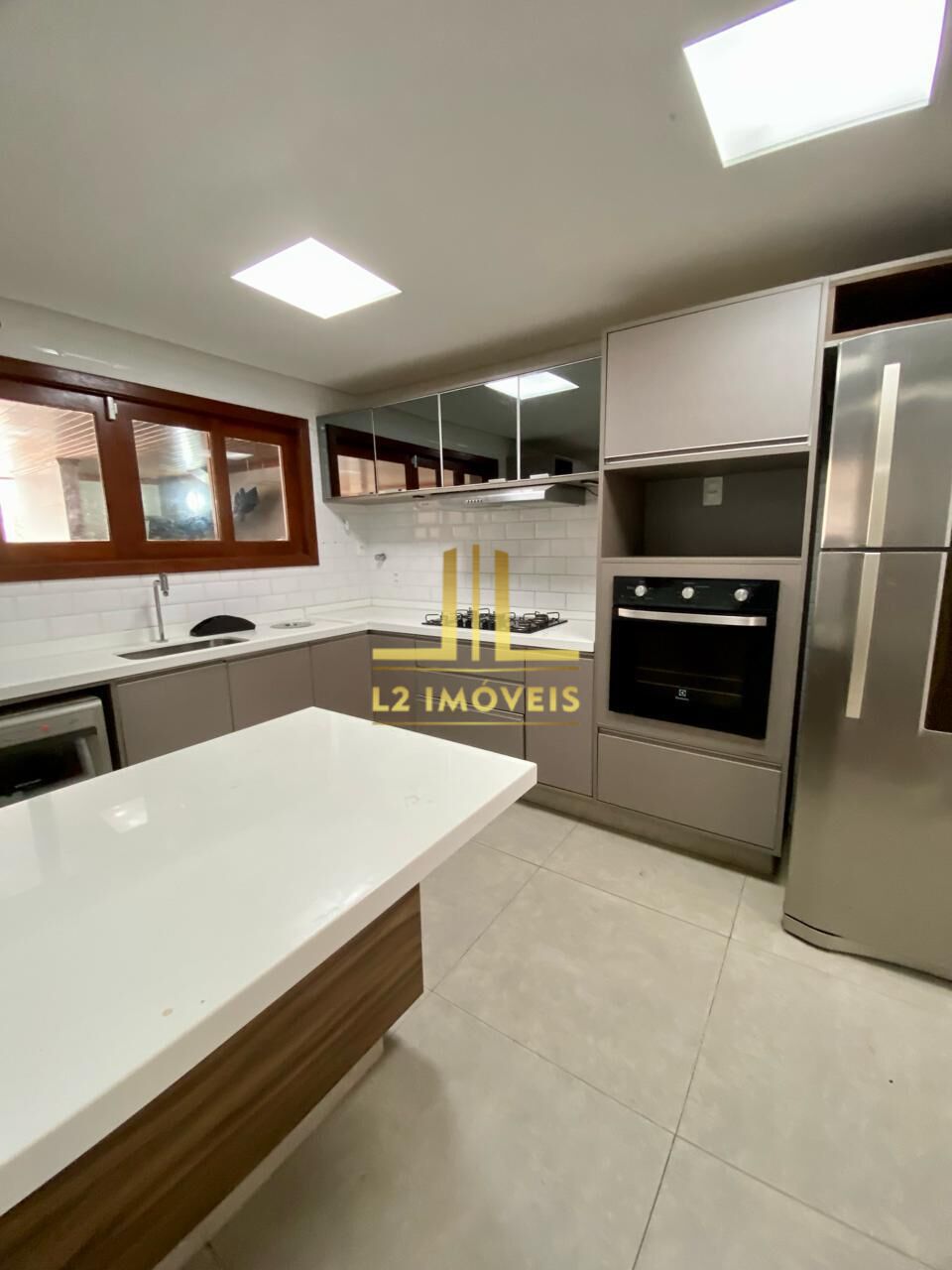 Casa, 5 quartos, 300 m² - Foto 32