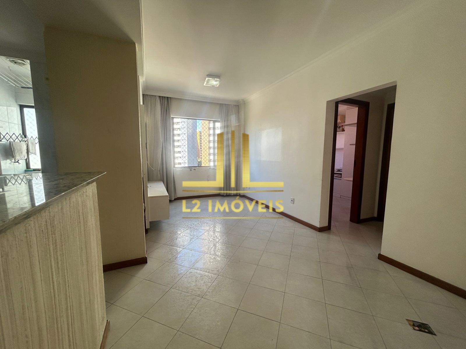 Apartamento à venda com 2 quartos, 68m² - Foto 4