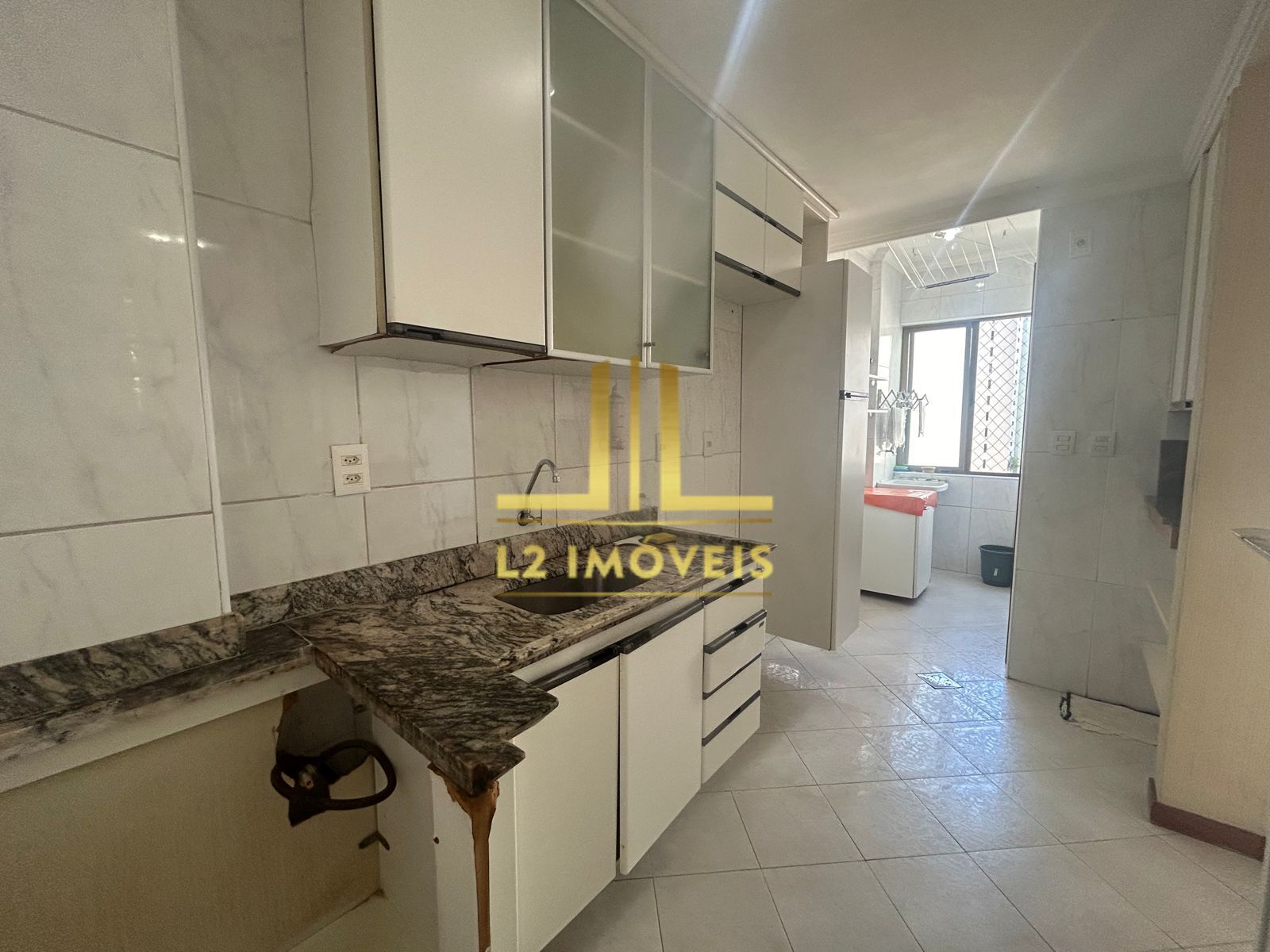 Apartamento à venda com 2 quartos, 68m² - Foto 12