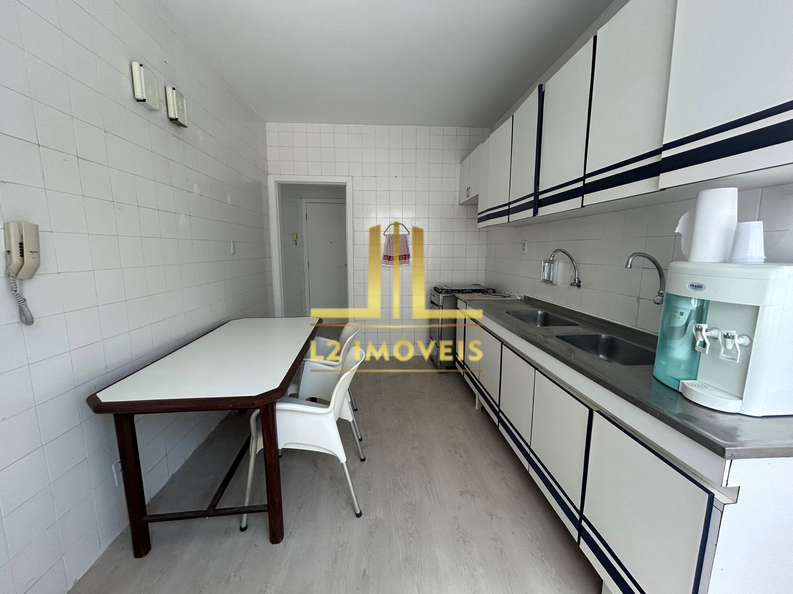 Apartamento à venda com 3 quartos, 138m² - Foto 12