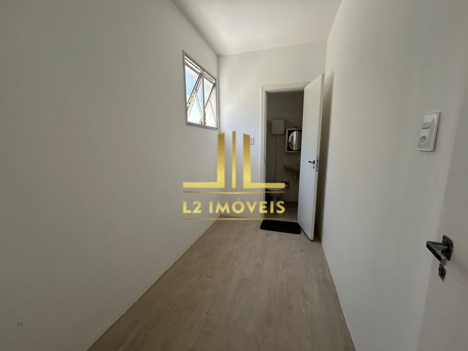 Apartamento à venda com 3 quartos, 138m² - Foto 4