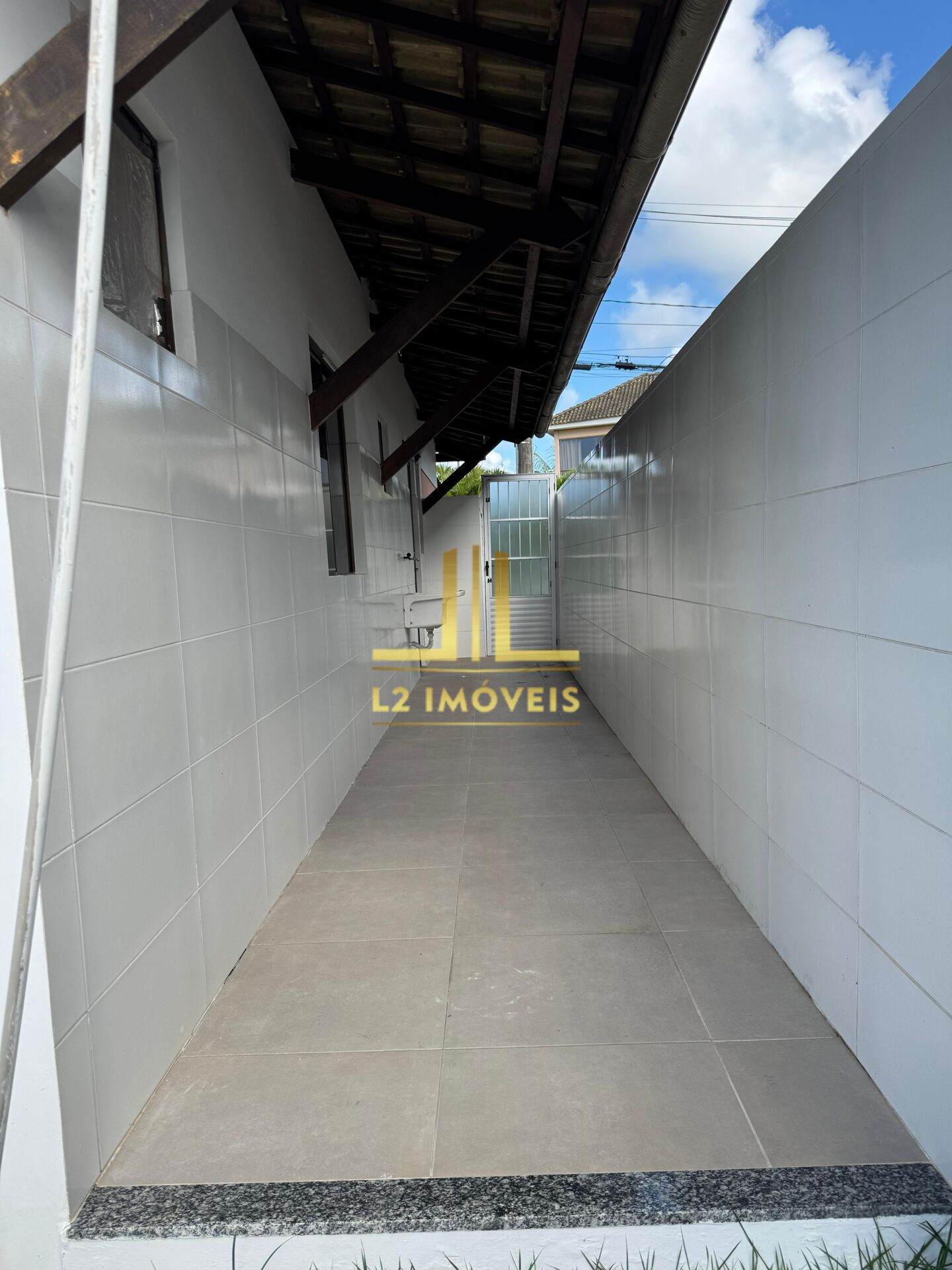 Casa à venda com 3 quartos, 250m² - Foto 8