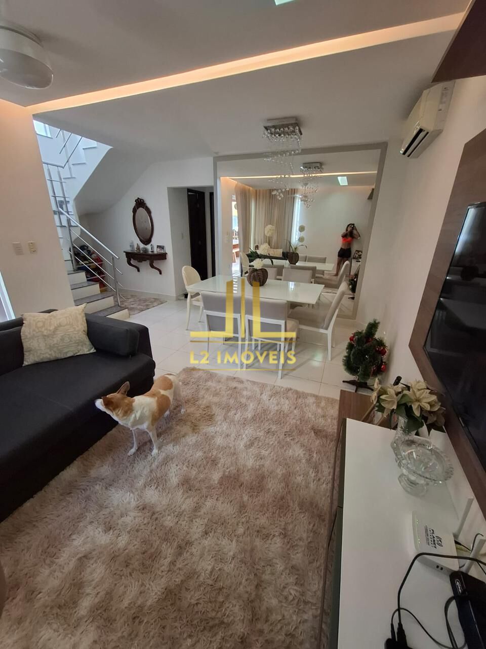 Casa à venda com 3 quartos, 140m² - Foto 1