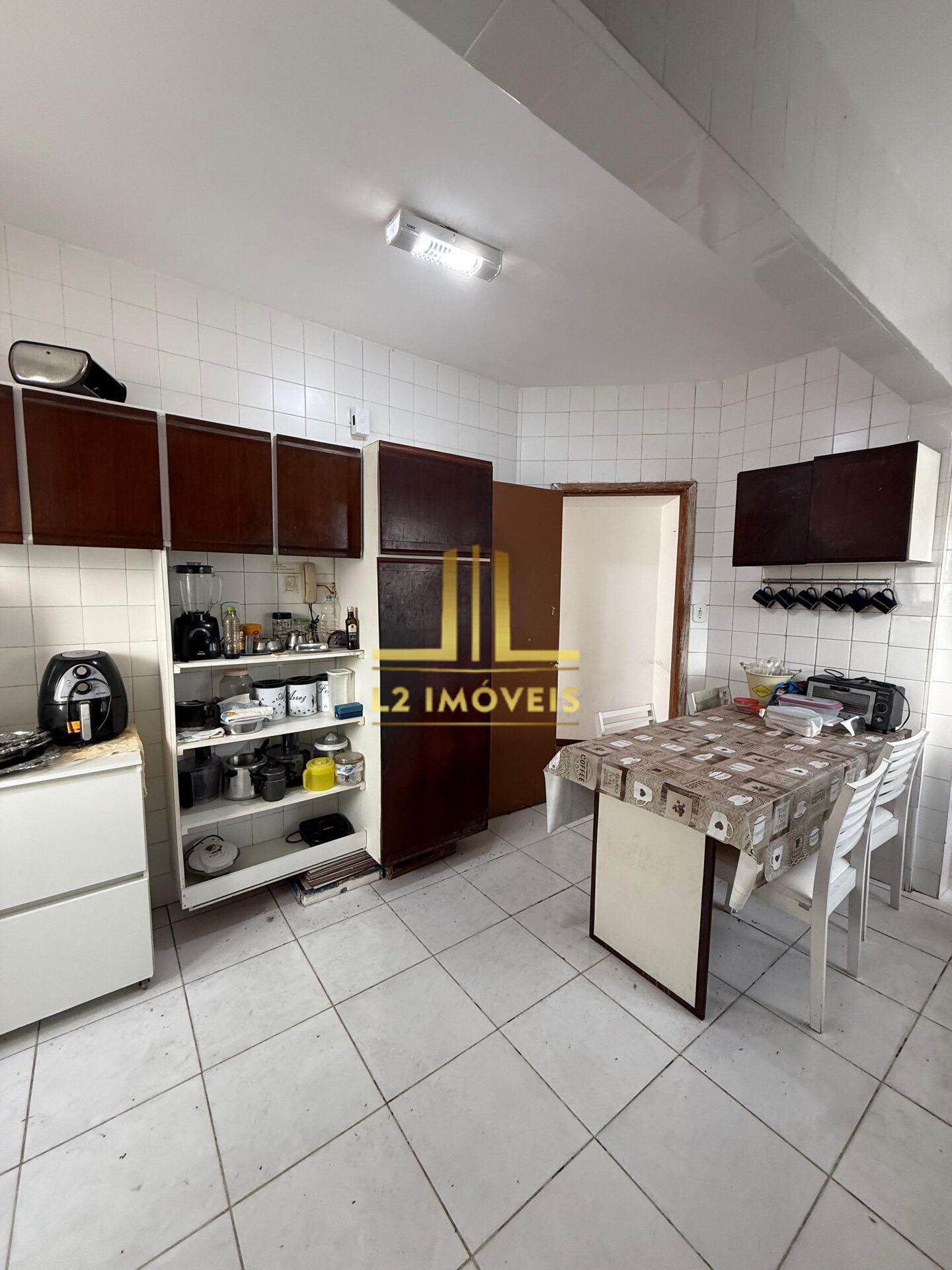 Apartamento à venda com 3 quartos, 110m² - Foto 6